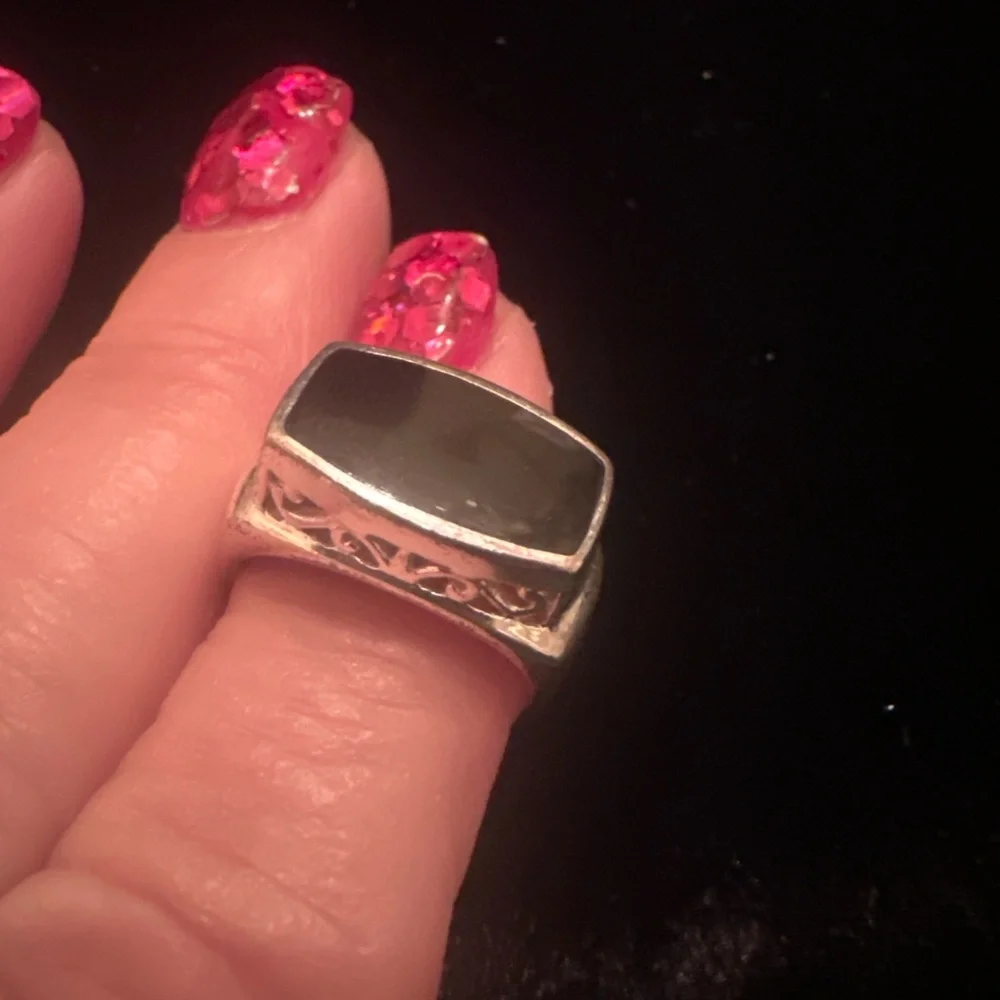 Vintage 925 Sterling Silver Black Onyx Ring Engraved Statement Ring
